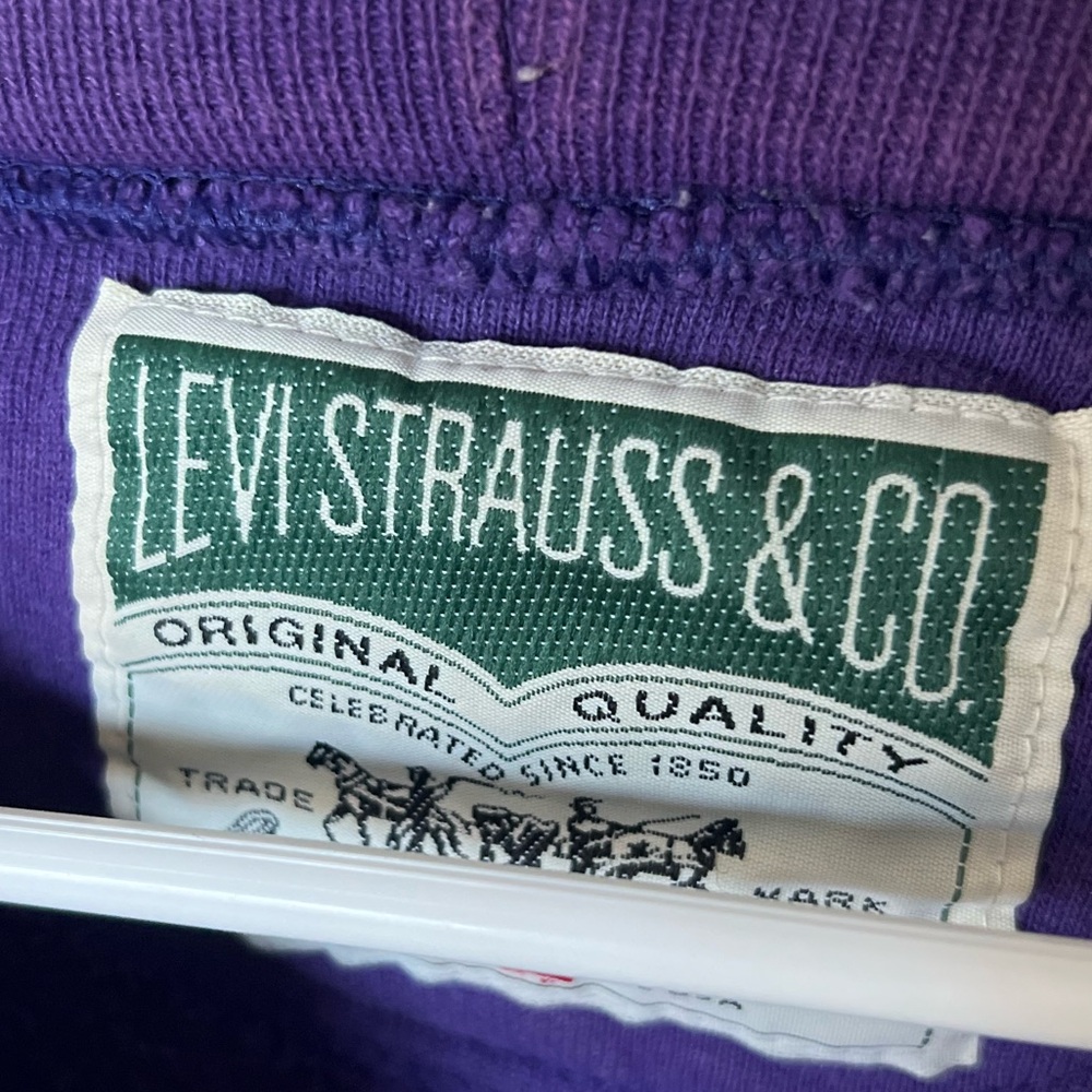 Vintage Levi's Purple Men's Sweater - Picture 5 of 5